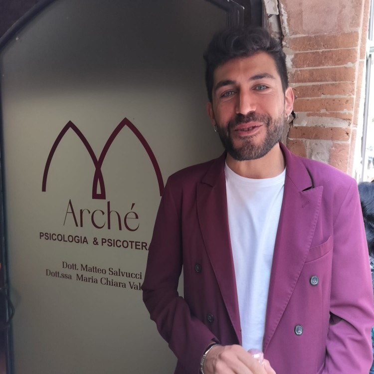matteo salvucci psicologo online